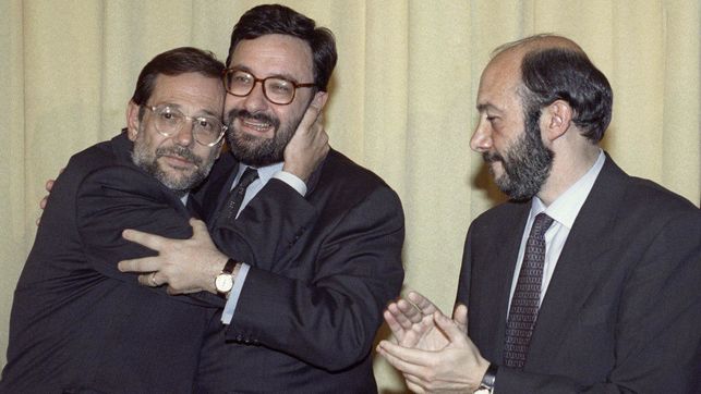 Javier Solana, Narcís Serra y Alfredo Pérez Rubalcaba en 1992.