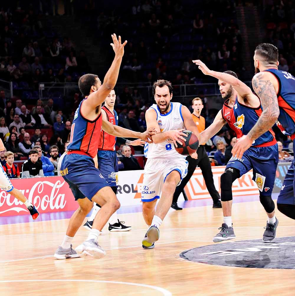 El San Pablo Burgos se ha medido este sábado con el Baskonia en el Fernando Bueso Arena