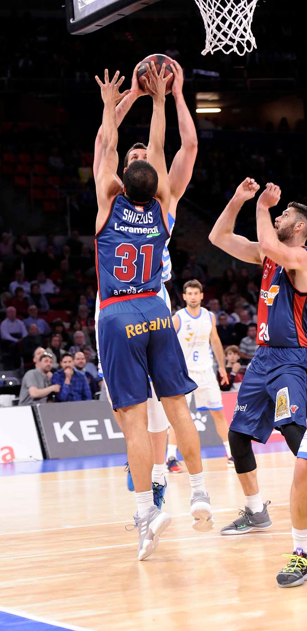 El San Pablo Burgos se ha medido este sábado con el Baskonia en el Fernando Bueso Arena