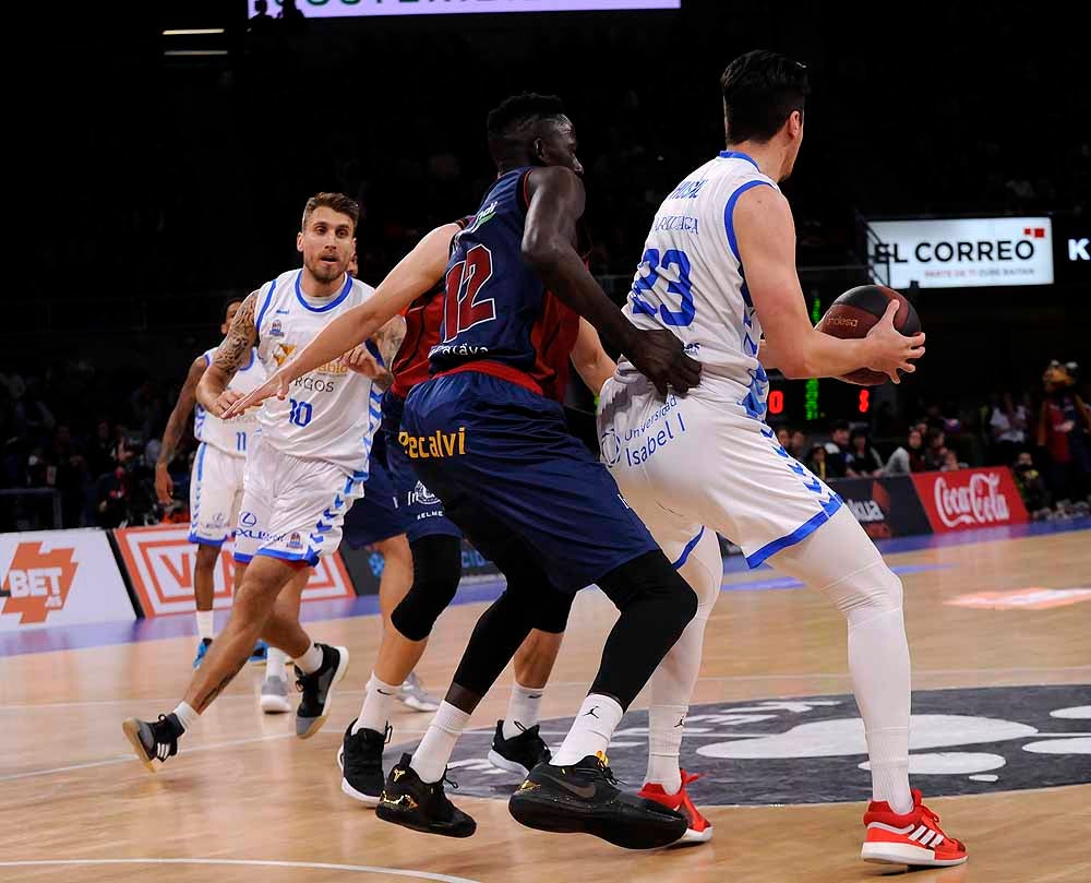 El San Pablo Burgos se ha medido este sábado con el Baskonia en el Fernando Bueso Arena