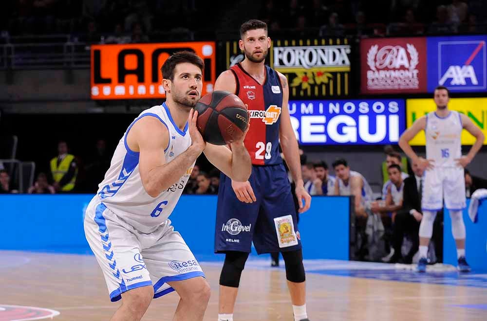 El San Pablo Burgos se ha medido este sábado con el Baskonia en el Fernando Buesa Arena