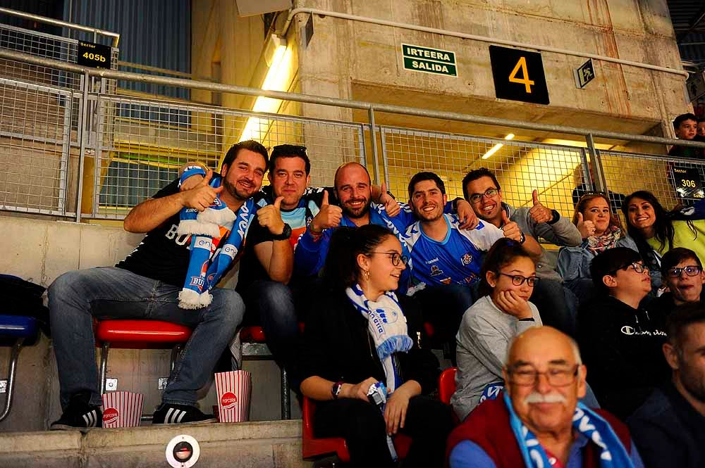 El San Pablo Burgos ha contado con mucha afición burgalesa en su encuentro ante el Baskonia en el Buesa Arena