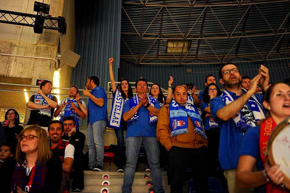 El San Pablo Burgos ha contado con mucha afición burgalesa en su encuentro ante el Baskonia en el Buesa Arena