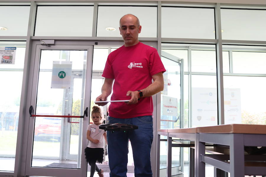 Fotos: Imágenes de la V Feria de la Ciencia y Tecnología de Castilla y León