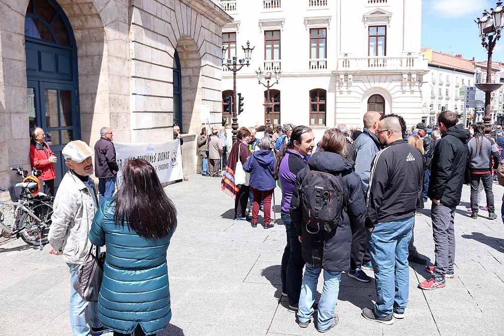 Fotos: Pensionistas y jubilados salen a la calle para pedir dignidad en las pensiones y bienestar social