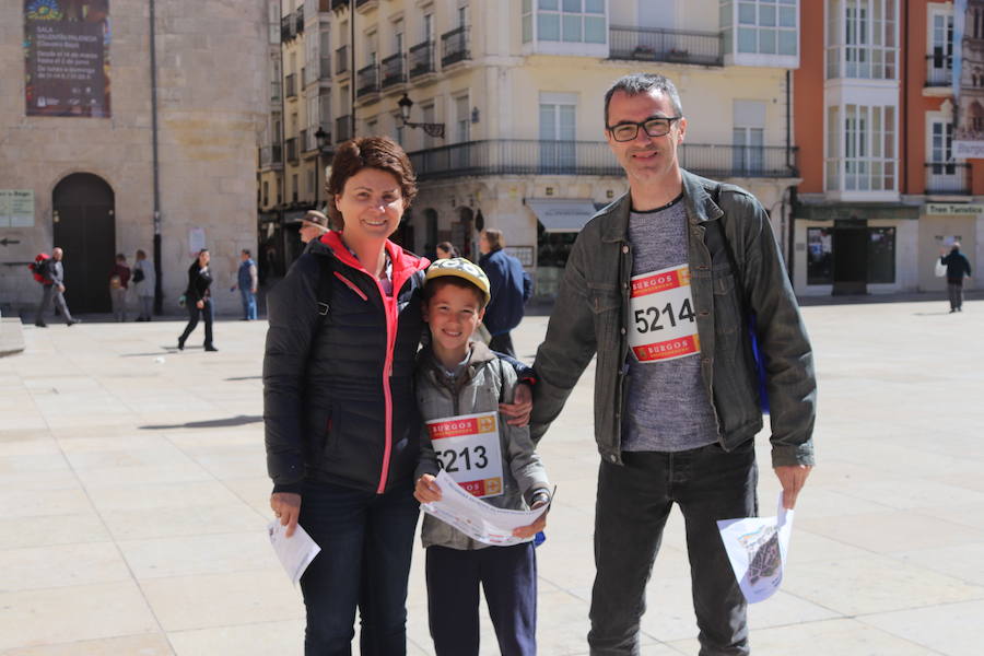 Fotos: Imágenes de los particicipantes del XI Recorrido Solidario de Orientación Urbana de la Fundación Lesmes