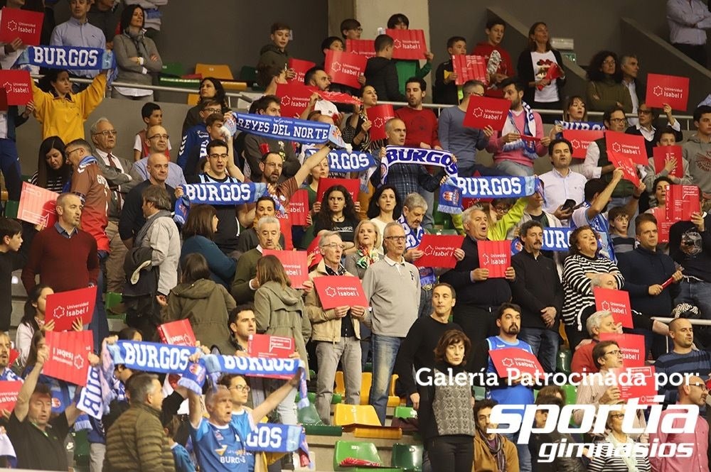 Fotos: Si has estado en el Coliseum viendo el San Pablo - UCAM Murcia ¡búscate!