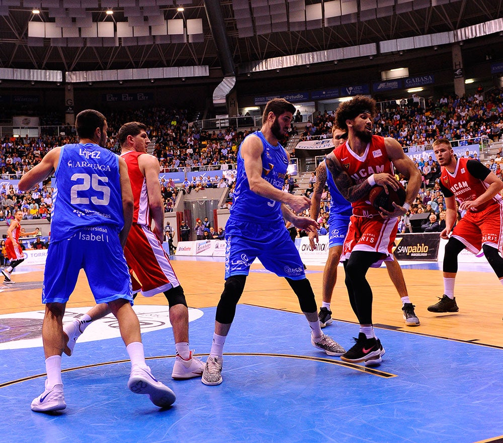 Fotos: Las mejores imágenes del partido entre el San Pablo Burgos y el UCAM Murcia