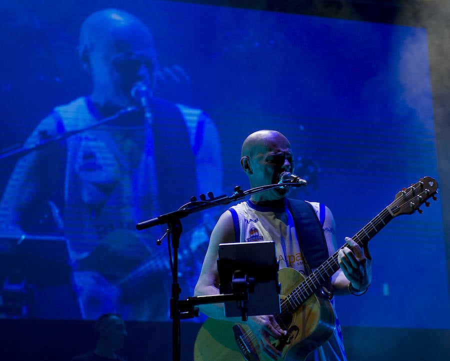 El San Pablo Burgos vuelve a teñir de azul el Coliseum en una noche de conciertos y emoción, para celebrar el fin de una gran temporada deportiva