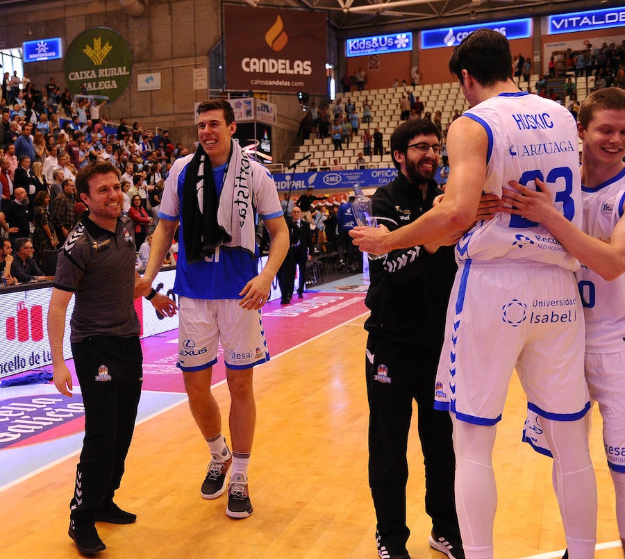 Fotos: El San Pablo Burgos despide la temporada con una victoria histórica en Lugo
