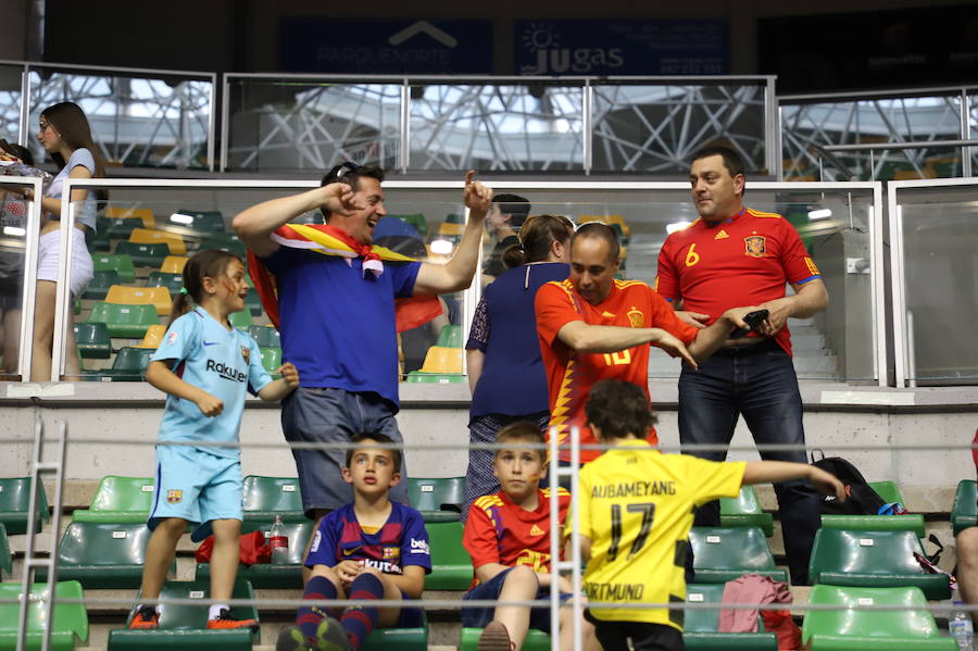 Fotos: ¿Has estado viendo el partido de baloncesto entre España y Letonia? ¡Búscate!