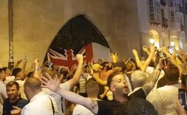 Los hooligans ingleses toman Burgos