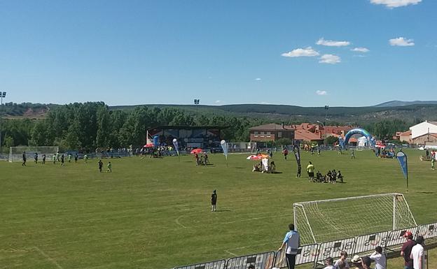 Panorámica del terreno de juego donde se disputaron los encuentros. 