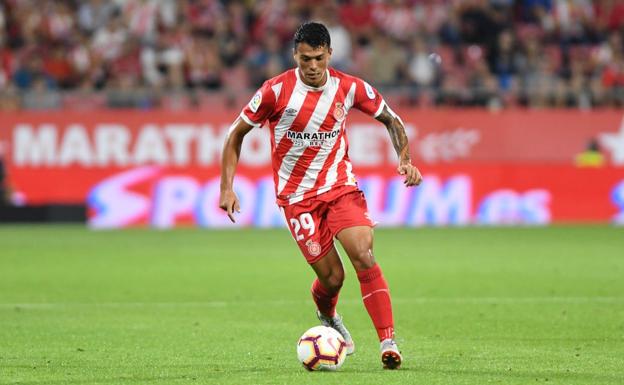 Pedro Porro en un partido esta temporada con el Girona.