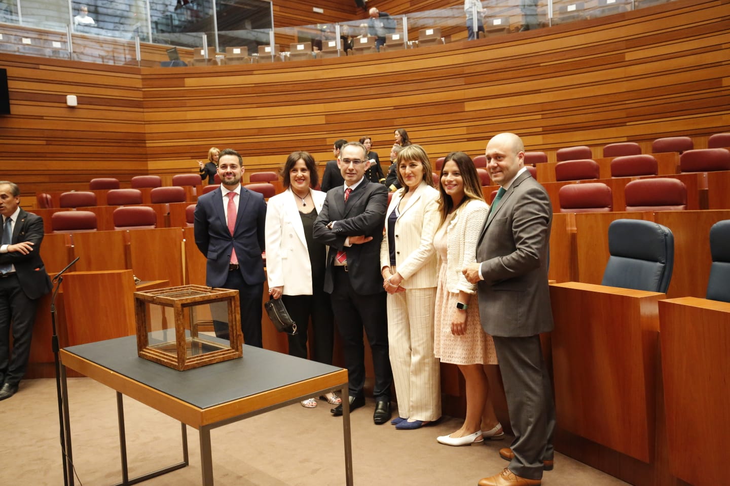 El procurador electo de Ciudadanos Luis Fuentes es proclamado presidente de la institución regiona en su décima legislatura