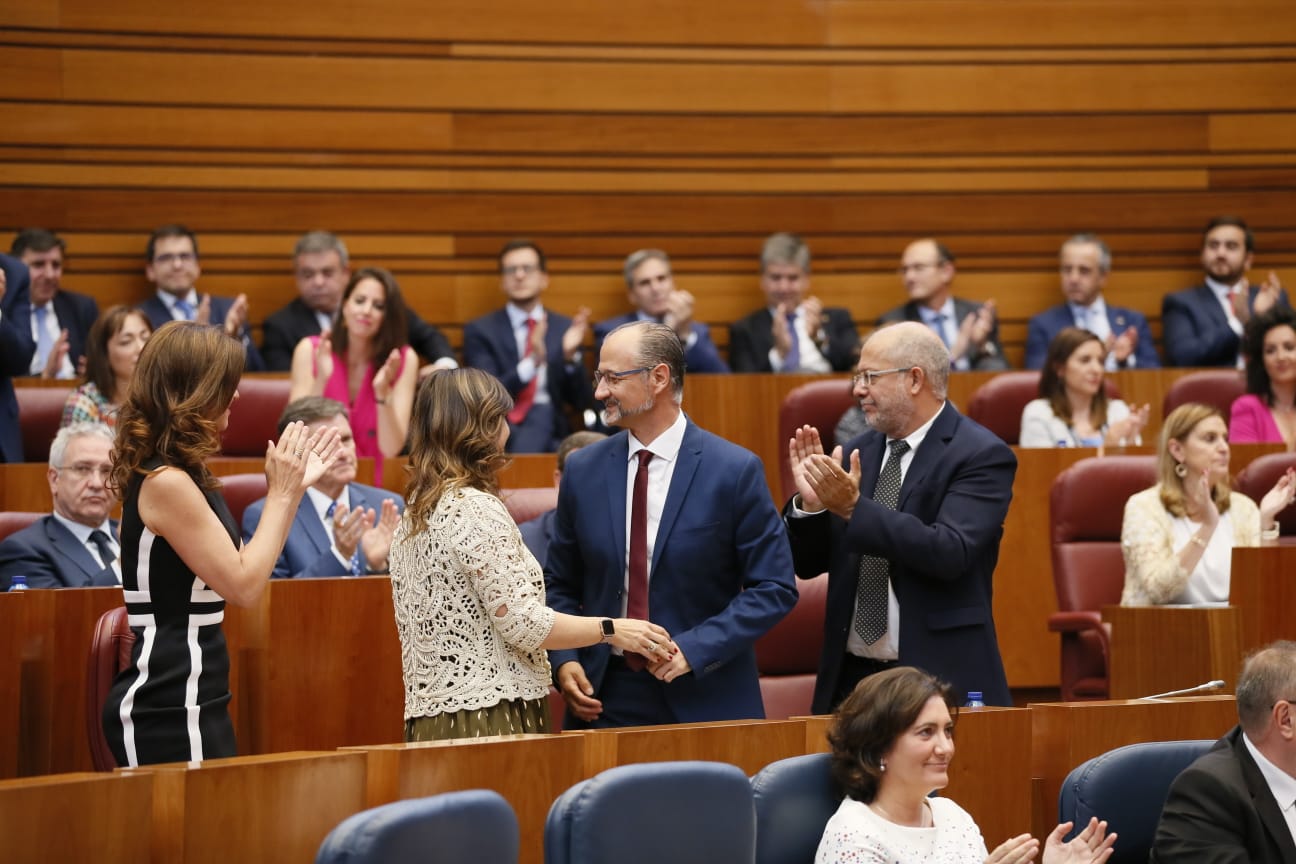 El procurador electo de Ciudadanos Luis Fuentes es proclamado presidente de la institución regiona en su décima legislatura