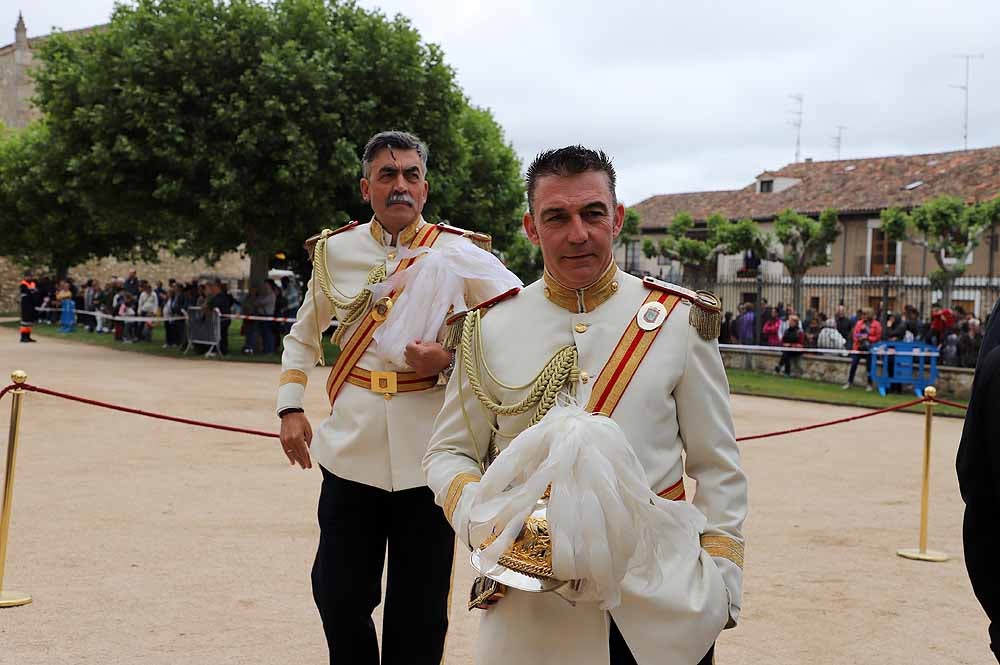 El Monasterio Real de las Huelgas ha acogido, un año más, la celebración del Curpillos, con procesión por las calles del barrio con el pendón de las Navas de Tolosa