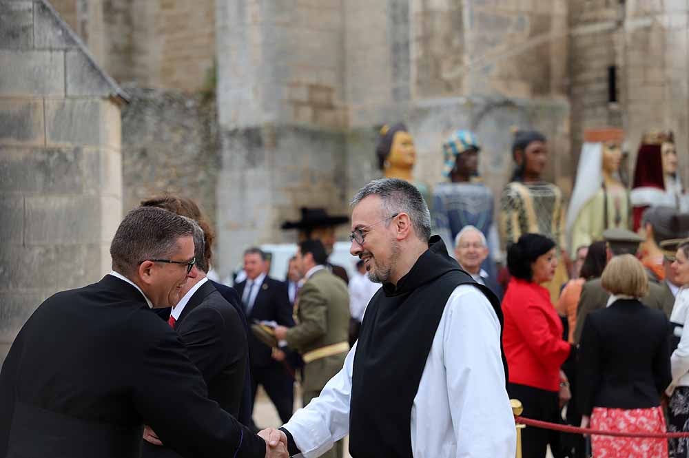 El Monasterio Real de las Huelgas ha acogido, un año más, la celebración del Curpillos, con procesión por las calles del barrio con el pendón de las Navas de Tolosa