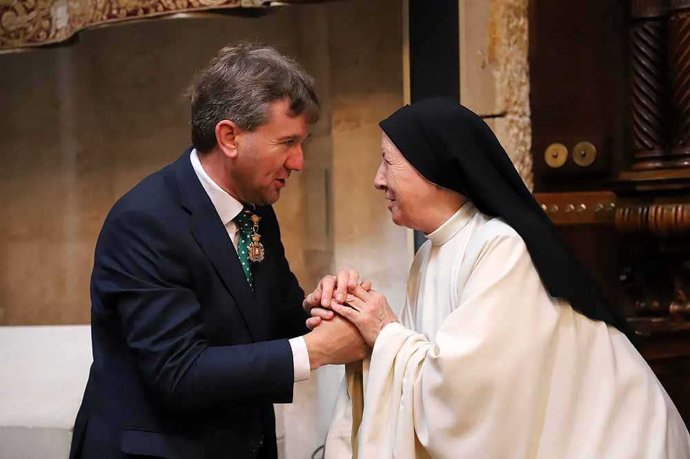 El Monasterio Real de las Huelgas ha acogido, un año más, la celebración del Curpillos, con procesión por las calles del barrio con el pendón de las Navas de Tolosa