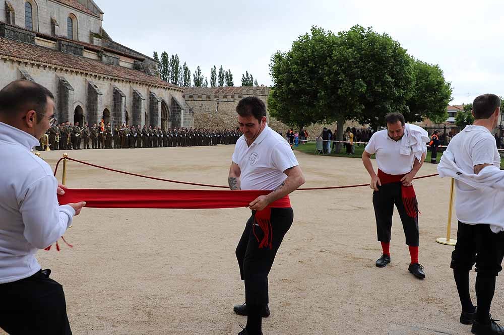 El Monasterio Real de las Huelgas ha acogido, un año más, la celebración del Curpillos, con procesión por las calles del barrio con el pendón de las Navas de Tolosa