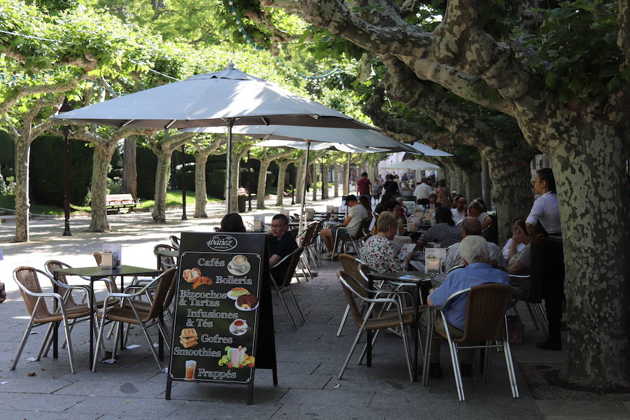 Fotos: Burgos afornta la primera jornada de la ola de calor de este verano