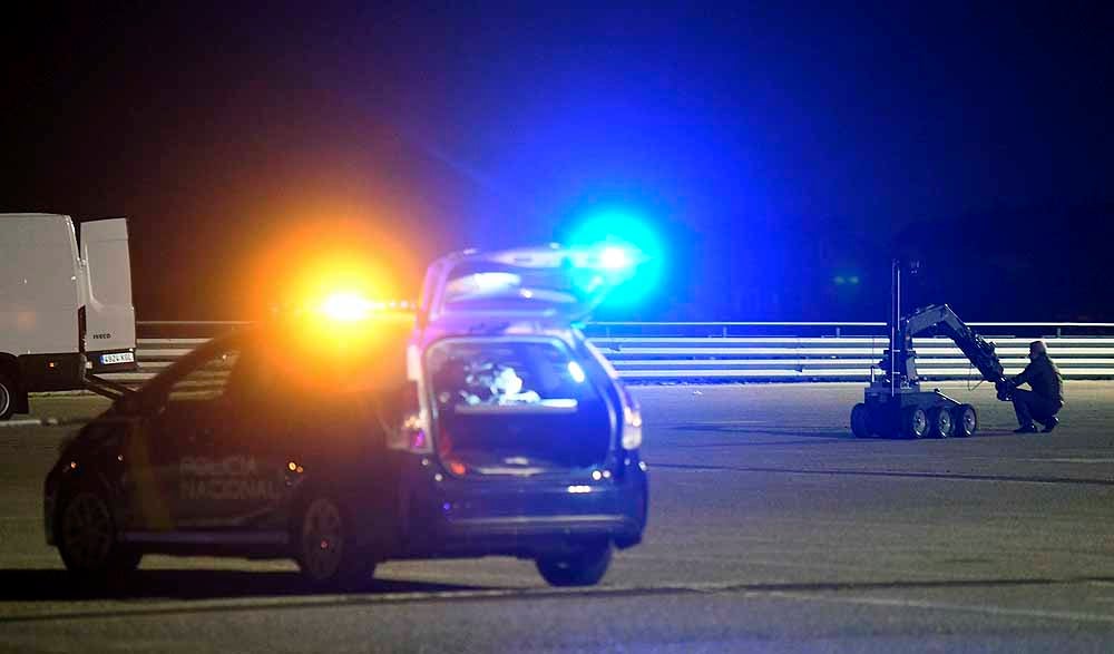 Efectivos de Policía Nacional, Sacyl, Bomberos de Burgos y más cuerpos de seguridad del estado ha particpado en un simulacro de atentado terrorrista. 