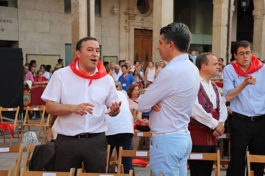 Burgos ha dado el pistoletazo de salida a las Fiestas de San Pedro y San Pablo 2019 de la mano de La M.O.D.A., encargada del pregón