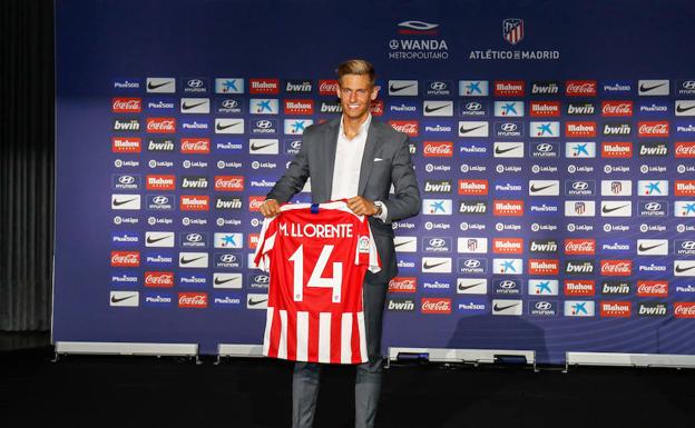 Marcos Llorente, con su nueva camiseta. 