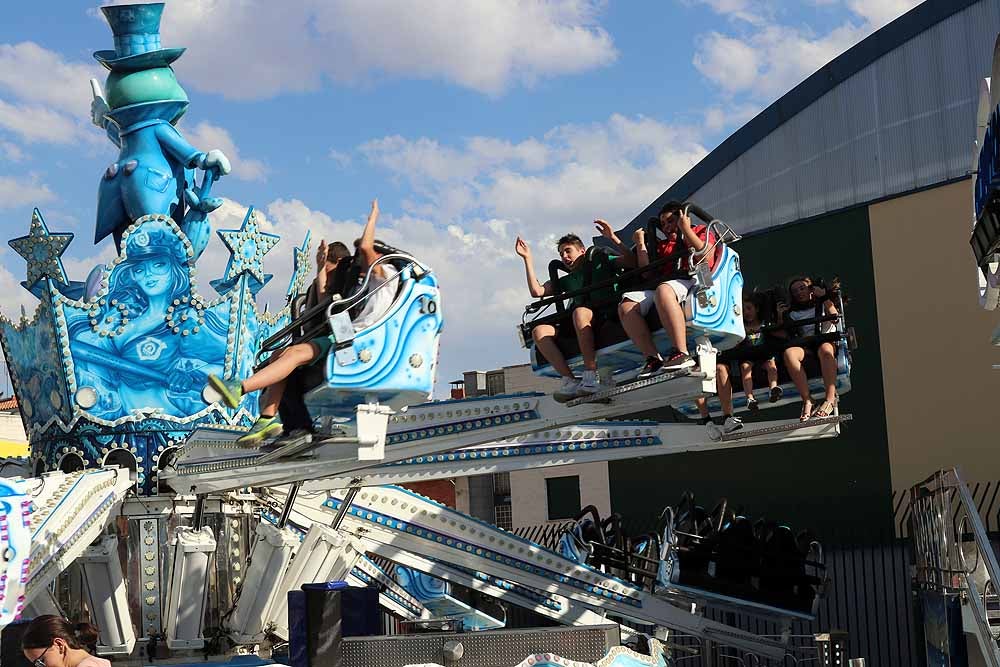 Fotos: Dosis de adrenalina y calor en las barracas de los Sampedros