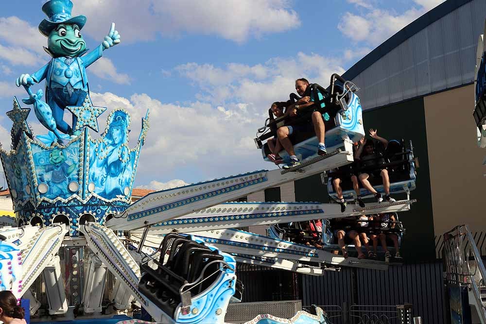 Fotos: Dosis de adrenalina y calor en las barracas de los Sampedros