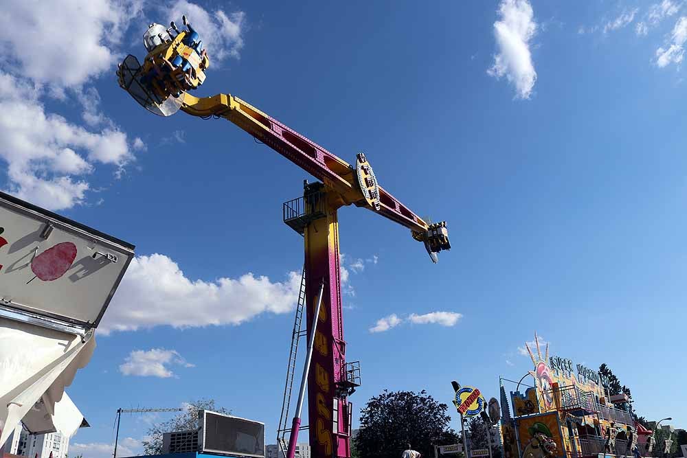 Fotos: Dosis de adrenalina y calor en las barracas de los Sampedros