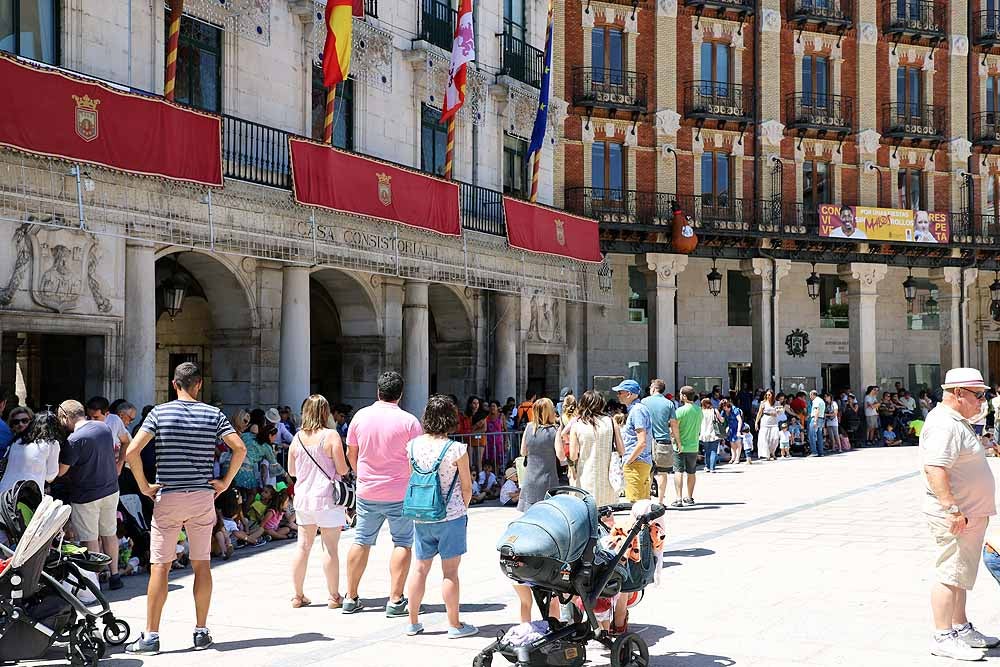 Imagen de la Plaza del Rey San Fernando desde la ubicación que este año ha tenido la banda. 