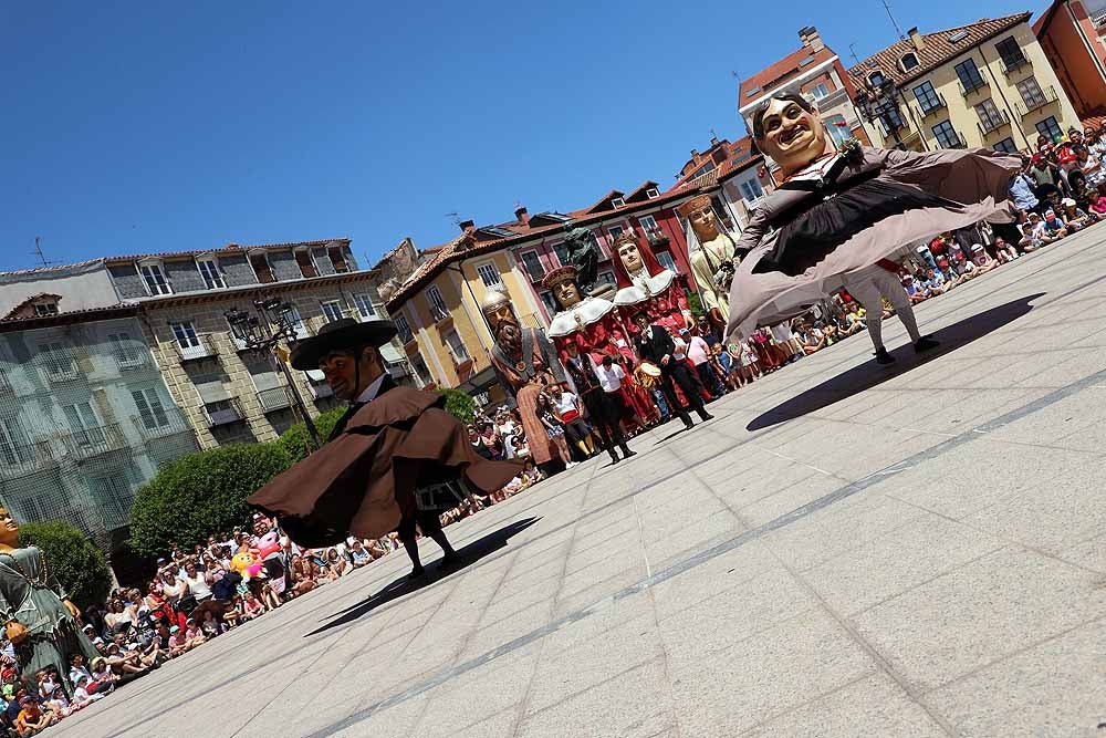 Imagen de la Plaza del Rey San Fernando desde la ubicación que este año ha tenido la banda. 