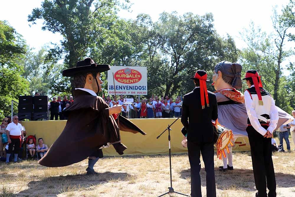 Siete descendientes de emigrantes burgaleses a Argentina y Cuba han participado hoy en la fiesta del Burgalés Ausente. La mayoría de ellos residen en la ciudad argentina de Mar del Plata. 