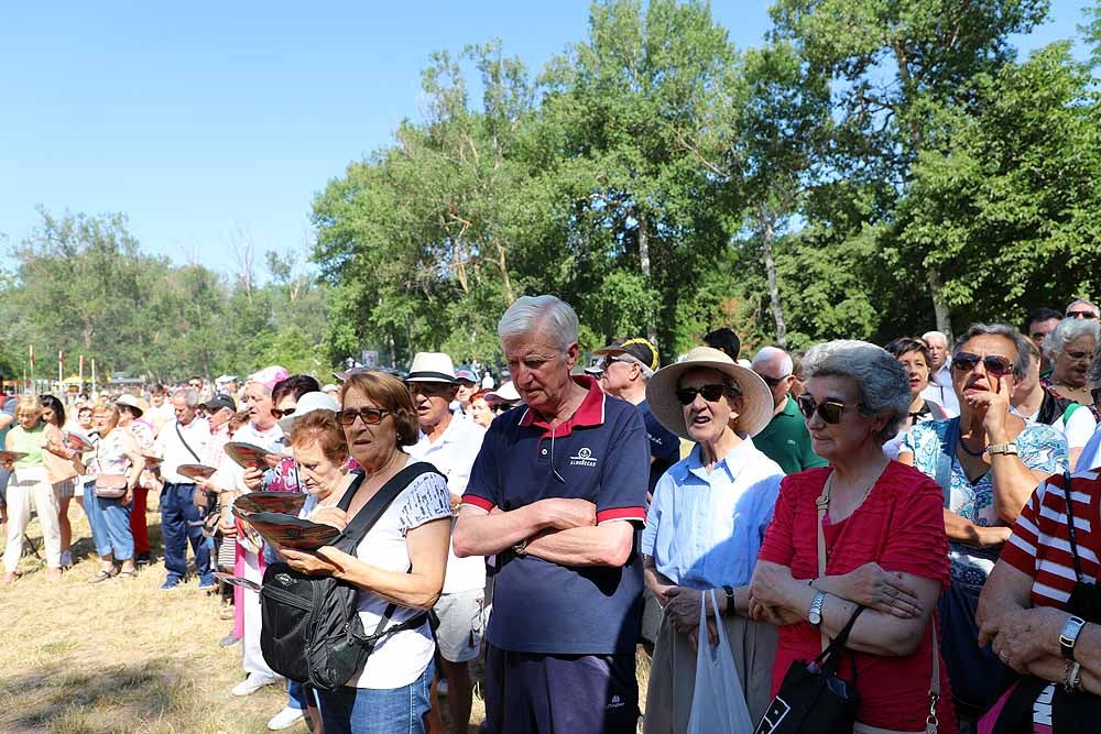 Siete descendientes de emigrantes burgaleses a Argentina y Cuba han participado hoy en la fiesta del Burgalés Ausente. La mayoría de ellos residen en la ciudad argentina de Mar del Plata. 