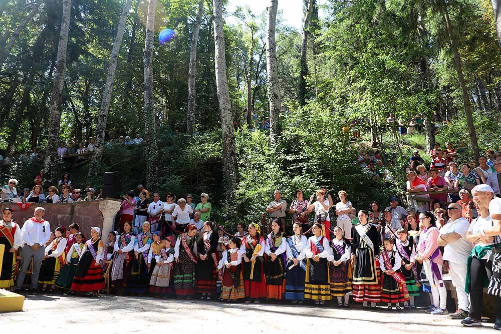 Siete descendientes de emigrantes burgaleses a Argentina y Cuba han participado hoy en la fiesta del Burgalés Ausente. La mayoría de ellos residen en la ciudad argentina de Mar del Plata. 