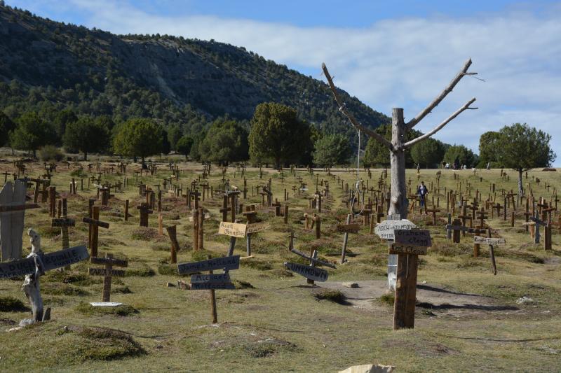 Cementerio de Sad Hill, en la sierra de la Demanda, a los pies de la Peña de Carazo. 