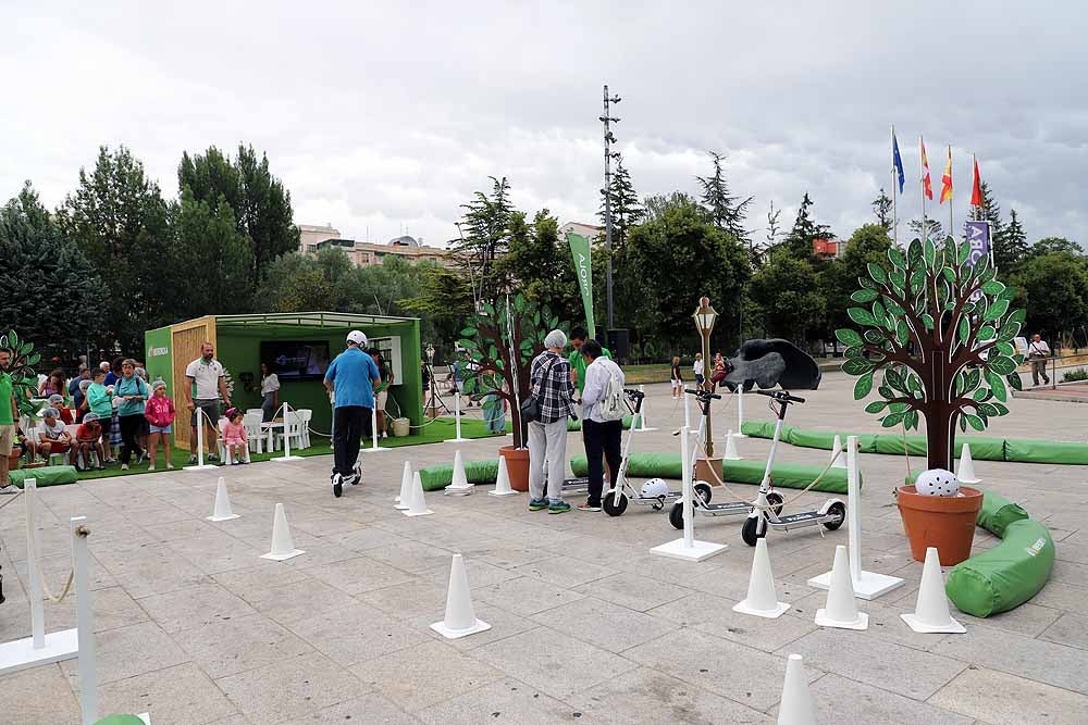 Fotos: Imágenes del &#039;Espacio de Movilidad Sostenible&#039; de Iberdrola en el Paseo Sierra de Atapuerca