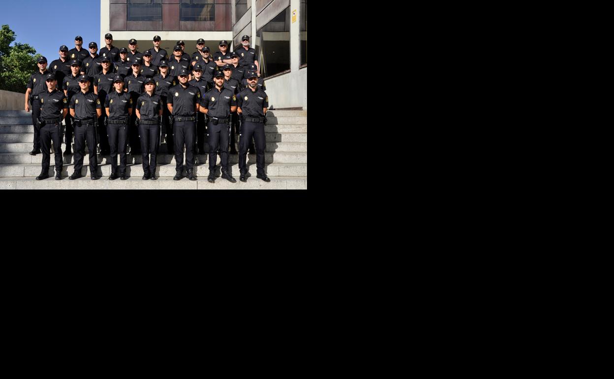 Los nuevos agentes en prácticas de la Policía Nacional. 