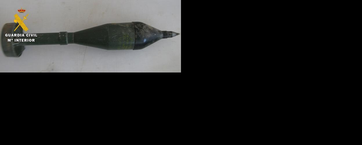 La granada destruida por la Guardia Civil. 