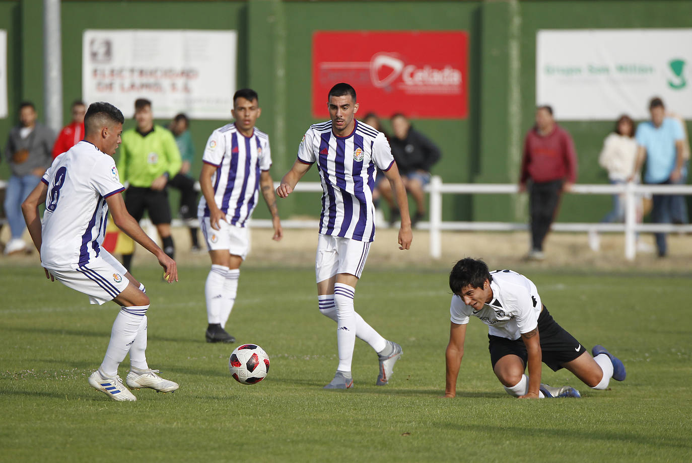 Fotos: Las mejores imágenes del partidod de pretemporada entre Valladolid B y Burgos CF