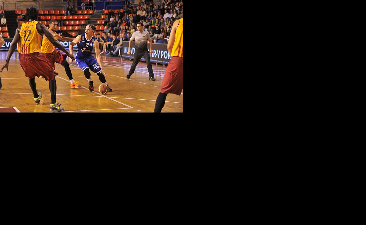 Pecius, en su primera etapa como jugador del San Pablo Burgos. 