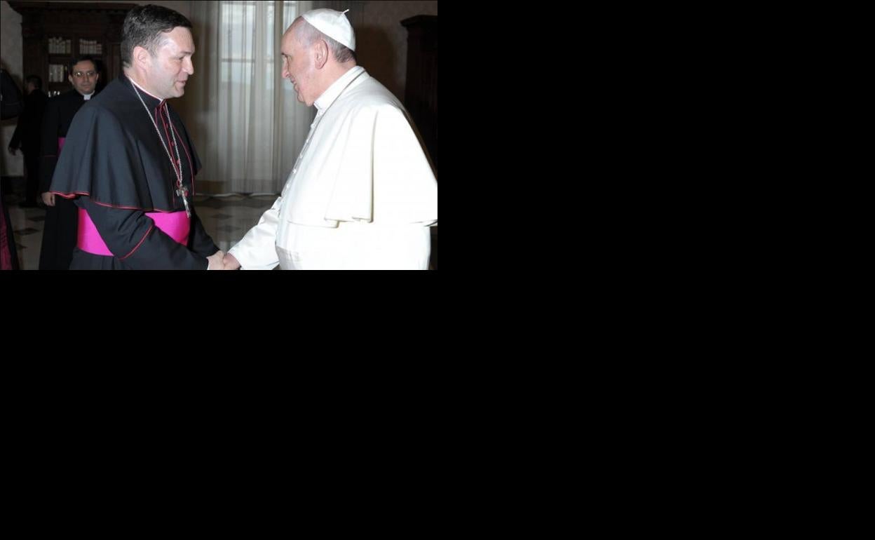 Raúl Berzosa, con el papa Francisco. 