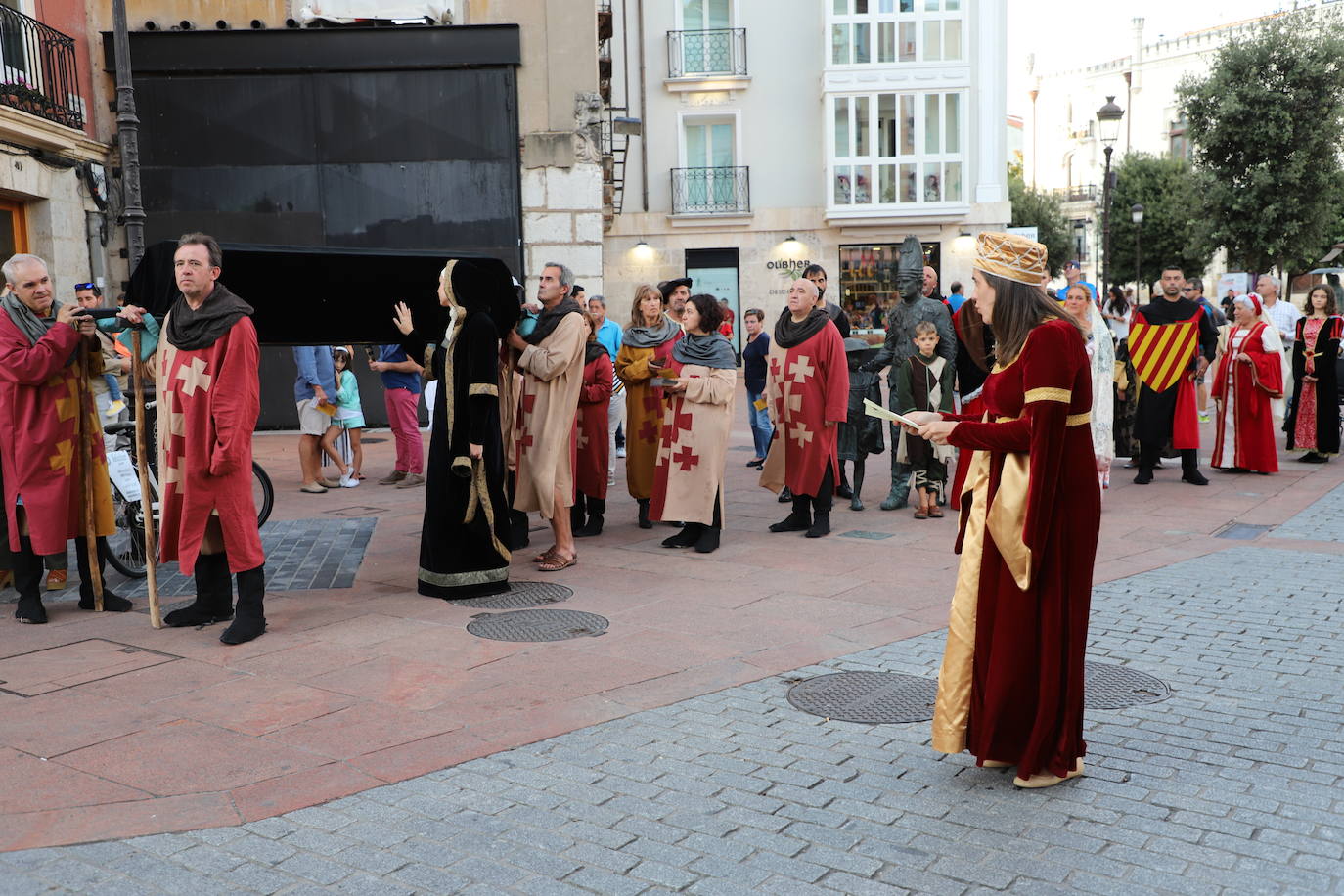 Imagen del pregón que anuncia la llegada de Juana la Loca. 