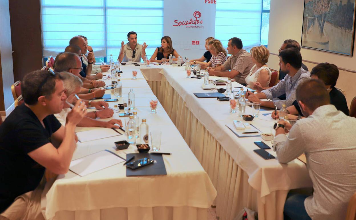 Reunión del equipo socialista del Ayuntamiento de Burgos. 