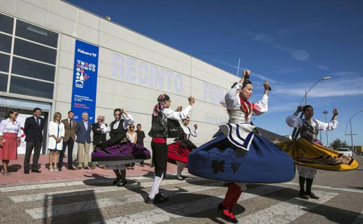 Inauguración de la XXXII Feria de la Ribera 'Fiduero' en Aranda.