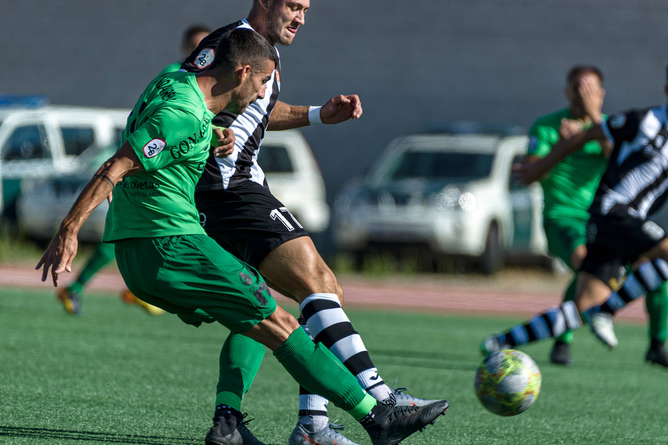 Pizzorno volvió a ser titular. 