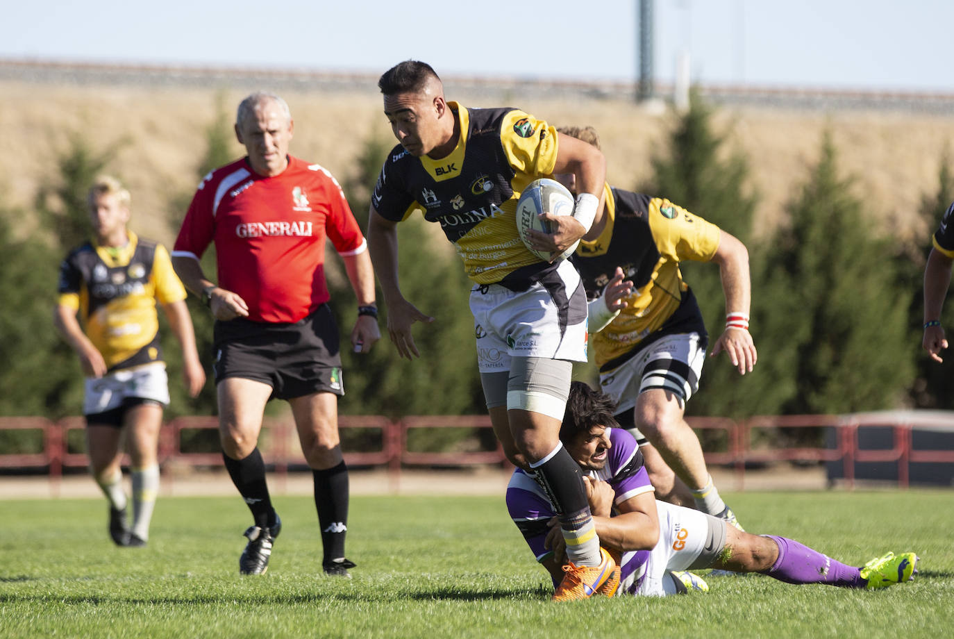 El UBU Colina jugó contra el Silverstorm El Salvador. 