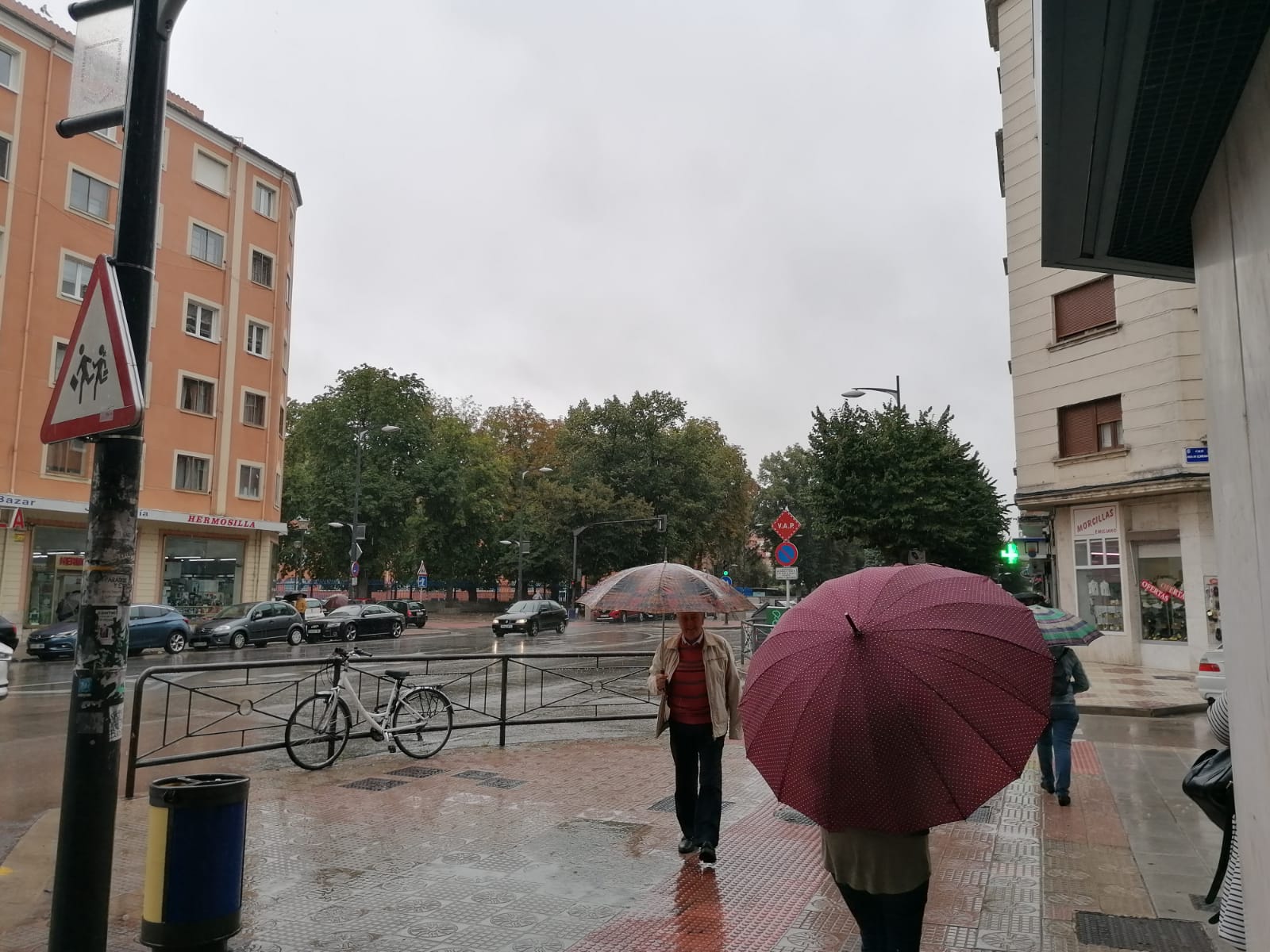 DANA ha traído a Burgos lluvias, y fuertes vientos en la provincia, en una jornada todavía de verano pero que se asemeja en exceso al otoño