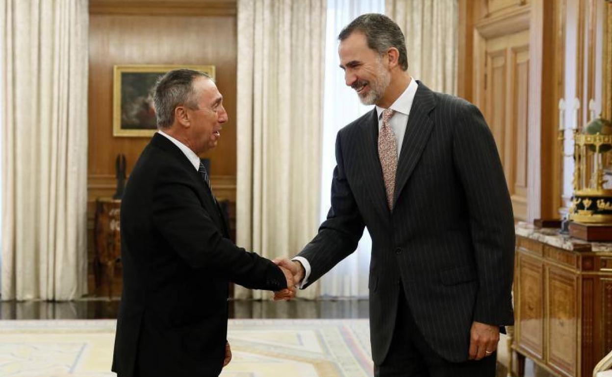 Felipe VI recibe al diputado del Compromís, Joan Baldoví. 